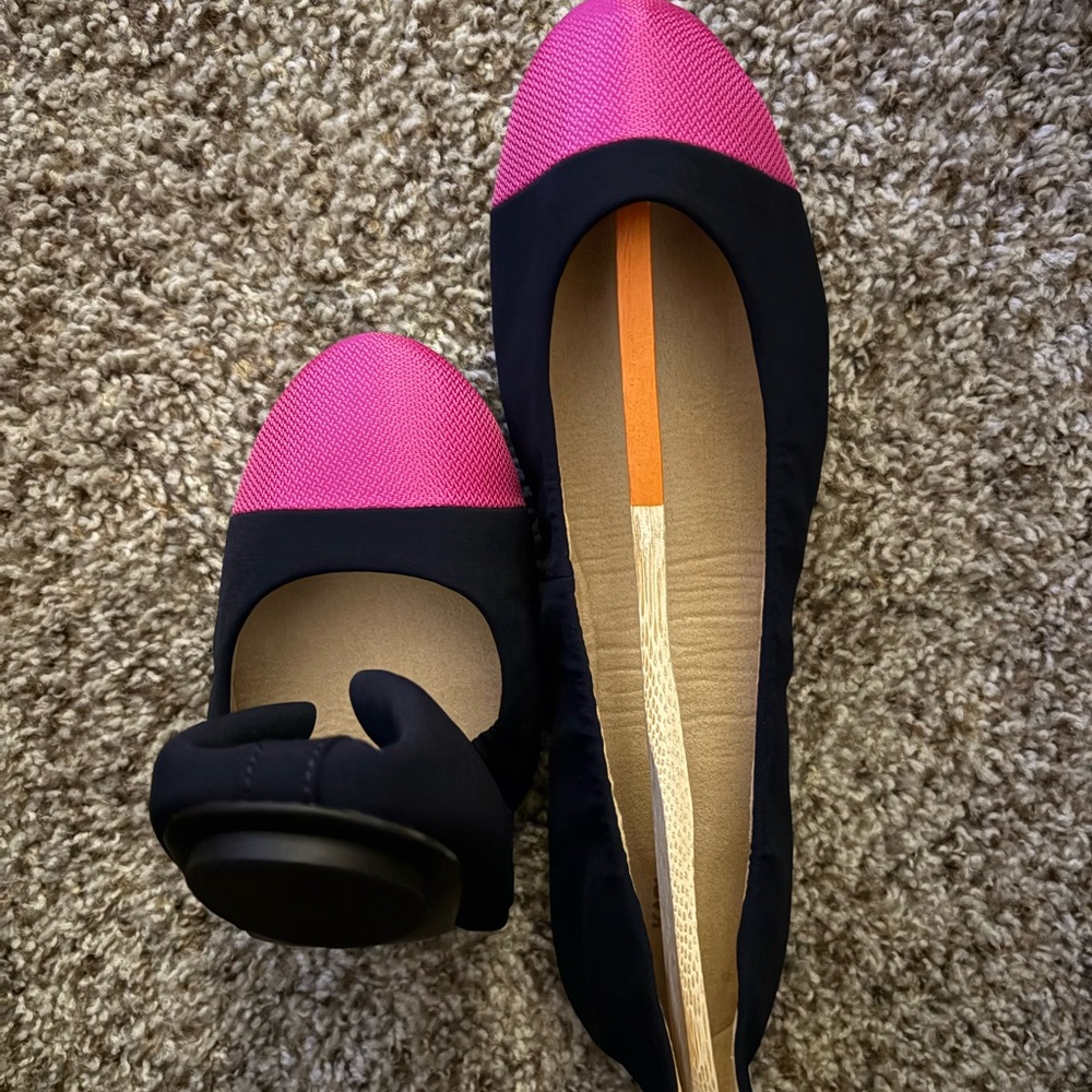 Karl Lagerfeld Stylish Pink and Black Women's Flats